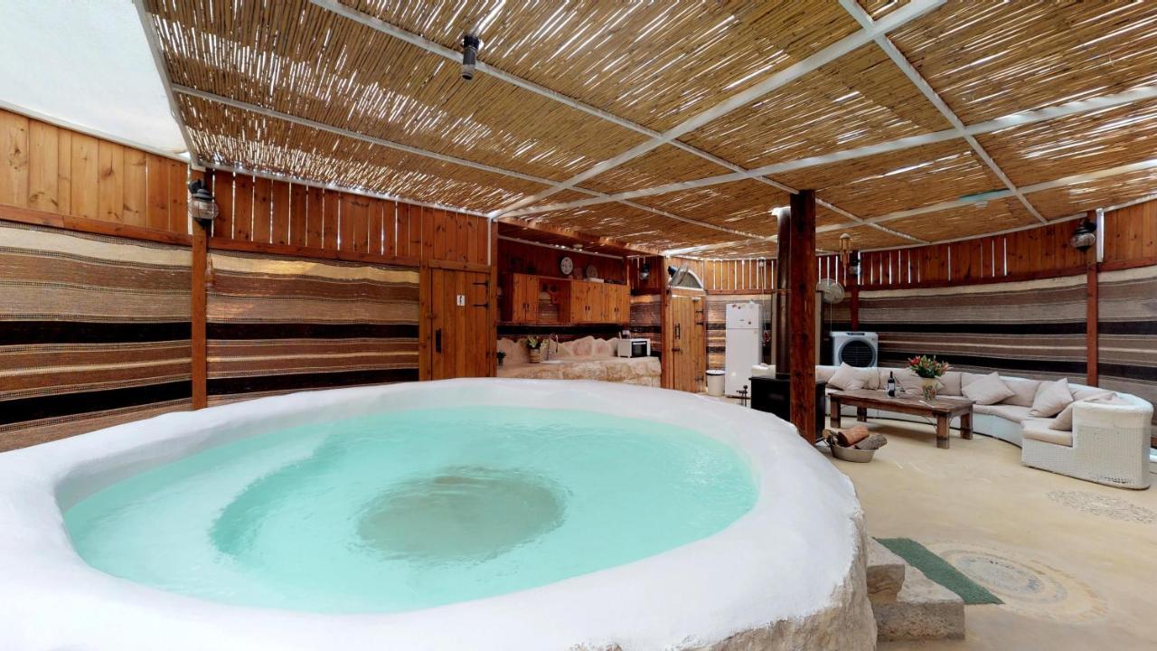 Lodge Shkutai Hottub Arava Zofar